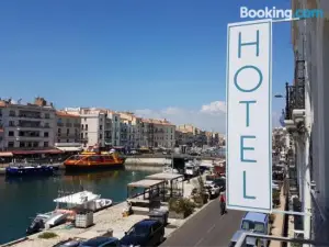 Hôtel l'Orque Bleue