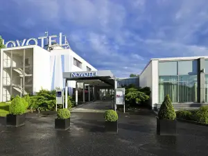 波茲南馬爾塔諾富特酒店