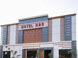 OYO 64820 Hotel Nbr