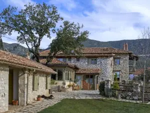 Elaion Guesthouse