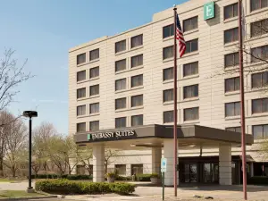 Embassy Suites by Hilton Chicago North Shore Deerfield