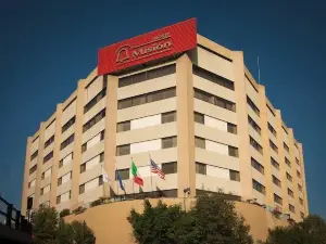 ホテル ミシオン トレオ セントロ デ コンベンシオネス