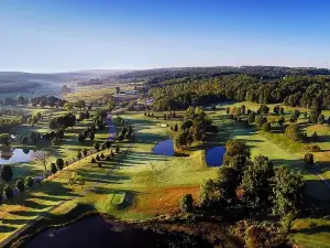 Byrncliff Golf Resort
