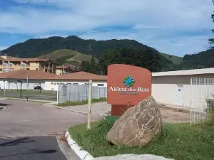 Condado Aldeia Dos Reis 205 e 213