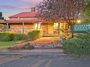 Vineyard Cottage Bnb