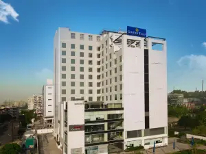 Golden Tulip Vasundhara