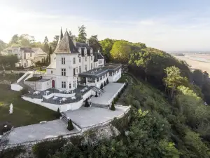 Château Le Prieuré - La Maison Younan