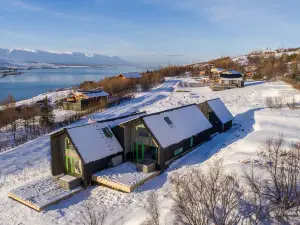 Viking Cottages & Apartments