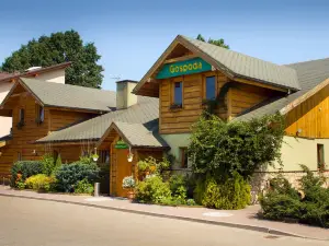 Hotel Tenis