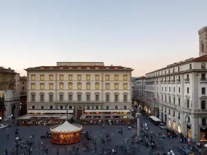 Repubblica Firenze Luxury Apartments | UNA Esperienze