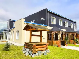 Artem Plaza Mini Hotel