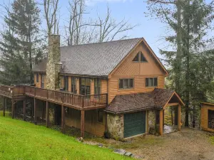 Sno Lodge-Northface 75 4 Bedroom Home