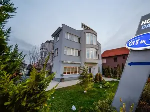 Garni Hotel 018 IN