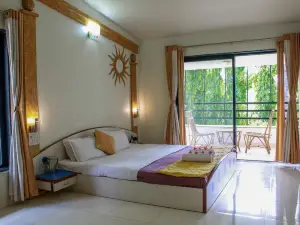 V Resorts Anandvan Wai