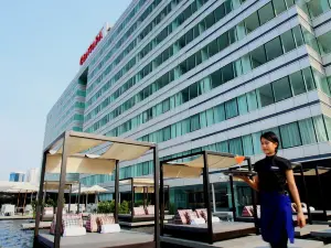 Centara Watergate Pavilion Hotel Bangkok