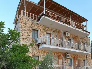 Baba Veli Pension