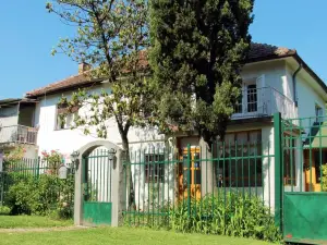 Zeravica Rooms B&B