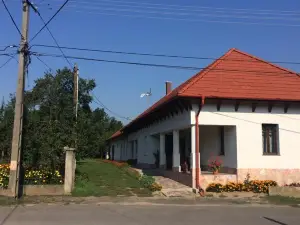 Bajusz Vendégház