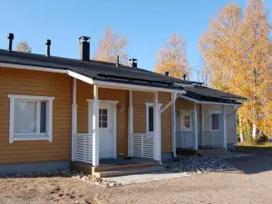 Ristijärven Pirtti Cottage Village