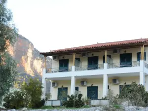 Costa-Rini Hotel
