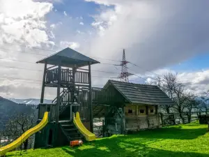 Pri Lazarju Farm Stay
