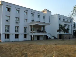 Hotel Yuvraj DX