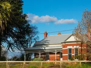 The Royal Standard Farm Daylesford