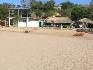 La Cascada Hostel & Restaurant