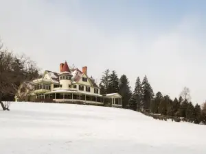 Idlwilde Inn