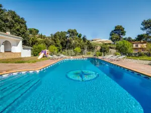 Vivalidays Villa Genis Barcelona