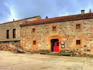 Posada Real la Vieja Chimenea-Spa