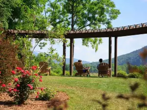 Fort Lewis Lodge