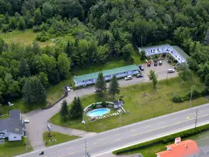 Motel Clair Mont