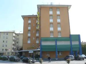 Confidence Hotel Europa