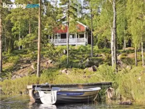4 Bedroom Gorgeous Home in Fröseke
