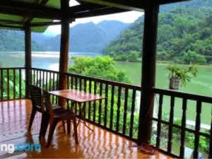 Ba Be Lake-Huyen Hao Homestay