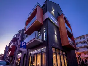 Bulvar Hotel