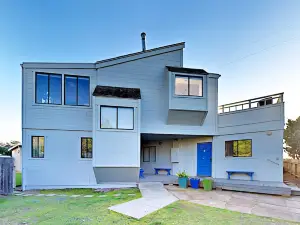 40 Steps to Ocean! 1Br W/Hot Tub 1 Bedroom Home