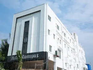 호텔 람야스