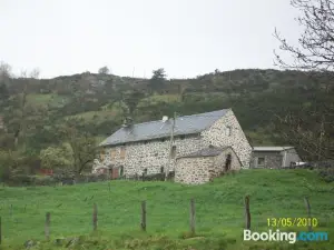 Vacances au pied des Monts du Cantal
