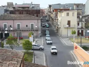 沙加阿聯航空星級飯店式公寓