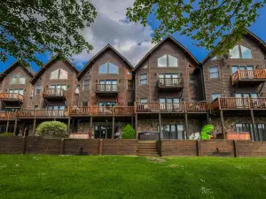Cedar Shores Villa 03
