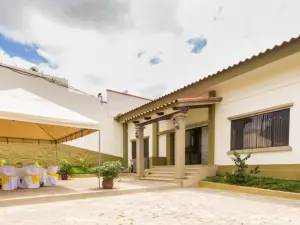 Hotel Frontera