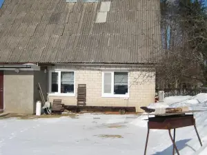Piiri Holiday House
