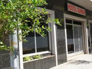 Hostal Sanmar