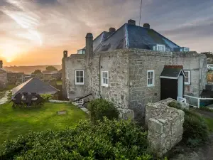 Star Castle Hotel