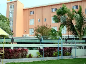 Hotel Pooja Garden