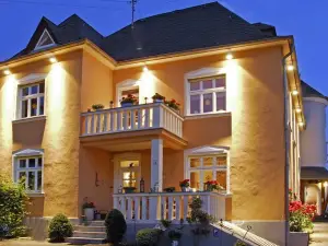 Weingut Und Gästehaus Apel
