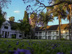 Bronte Hotel