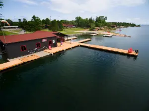 Killarney Mountain Lodge